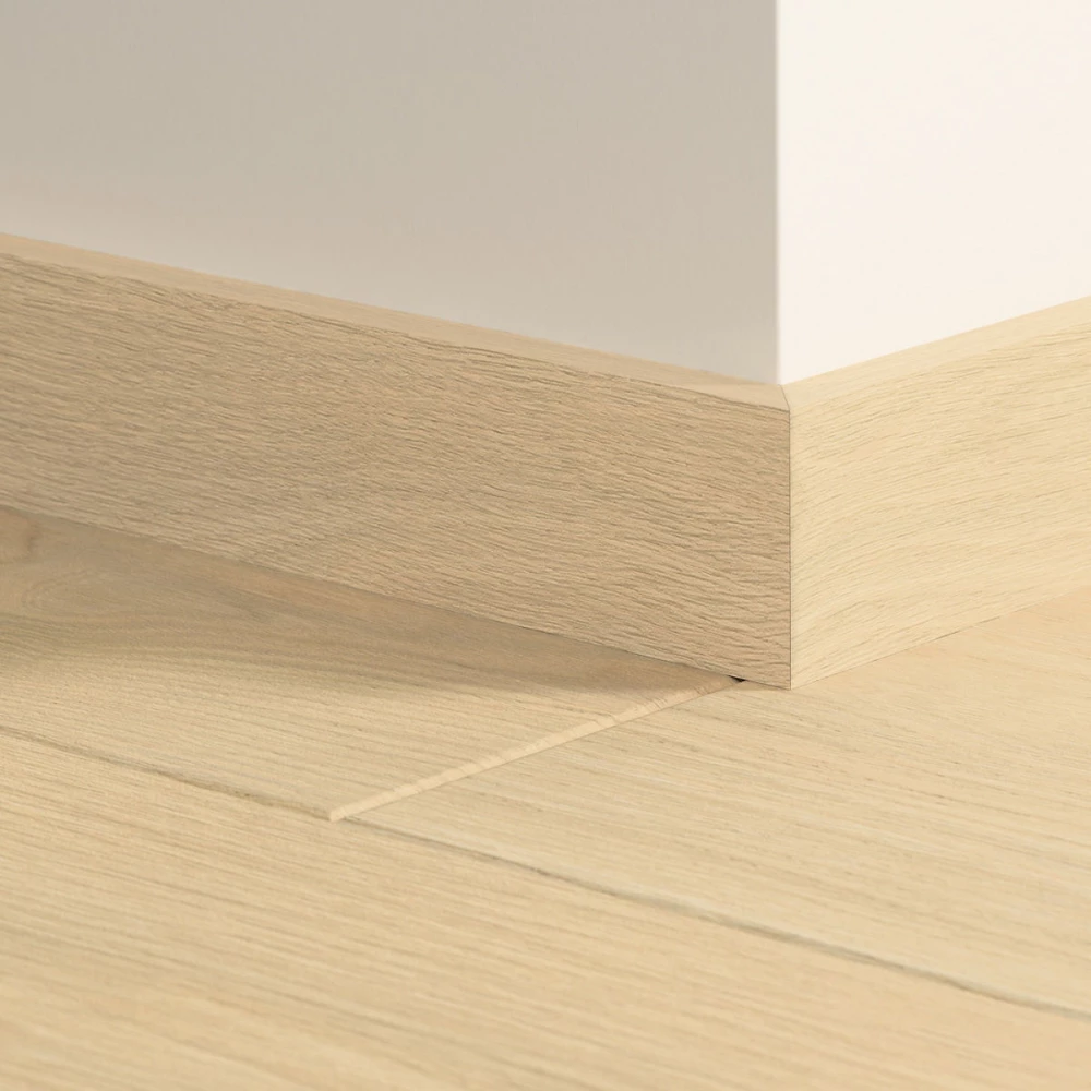 Quick-Step Klikplint 50mm (Long Planks) Lichte Vallei Eik - Plinten