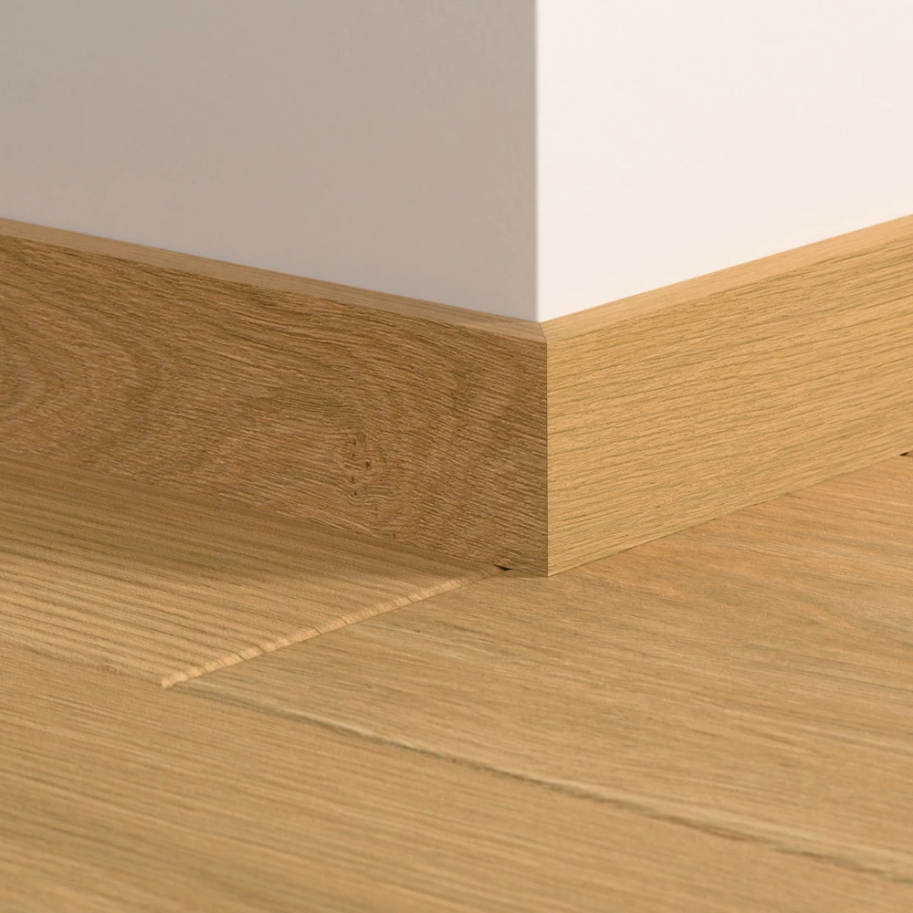 Quick-Step Klikplint 50mm (Wide Planks) Caramel Vallei Eik - Plinten