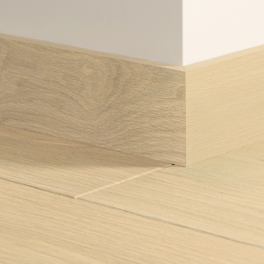 Quick-Step Klikplint 70mm (Long Planks) Lichte Vallei Eik - Plinten