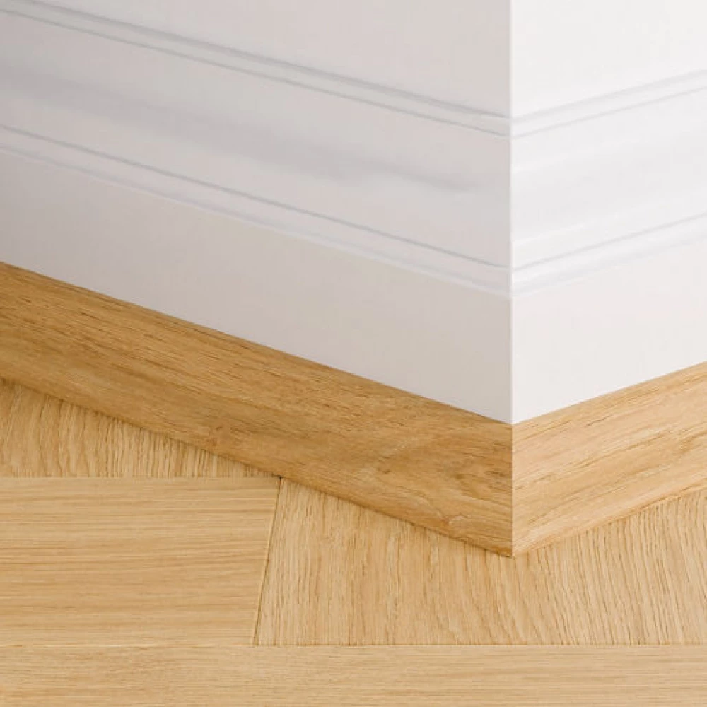 Quick-Step Kwadrant Komijn Eik - Plinten